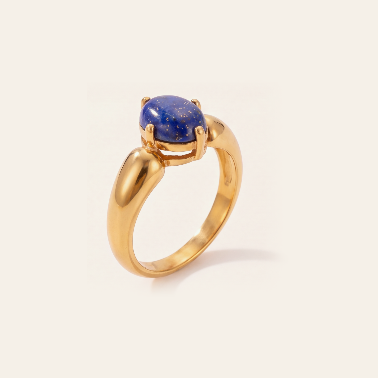 Lapis cabochon gold ring